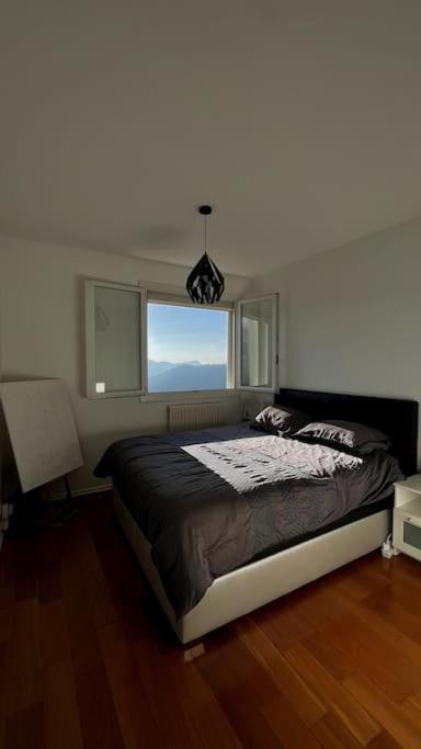 Superbe Appartement 2 Chambres Avec Vue Sur La Mer Et La Montagne Marseille Luaran gambar
